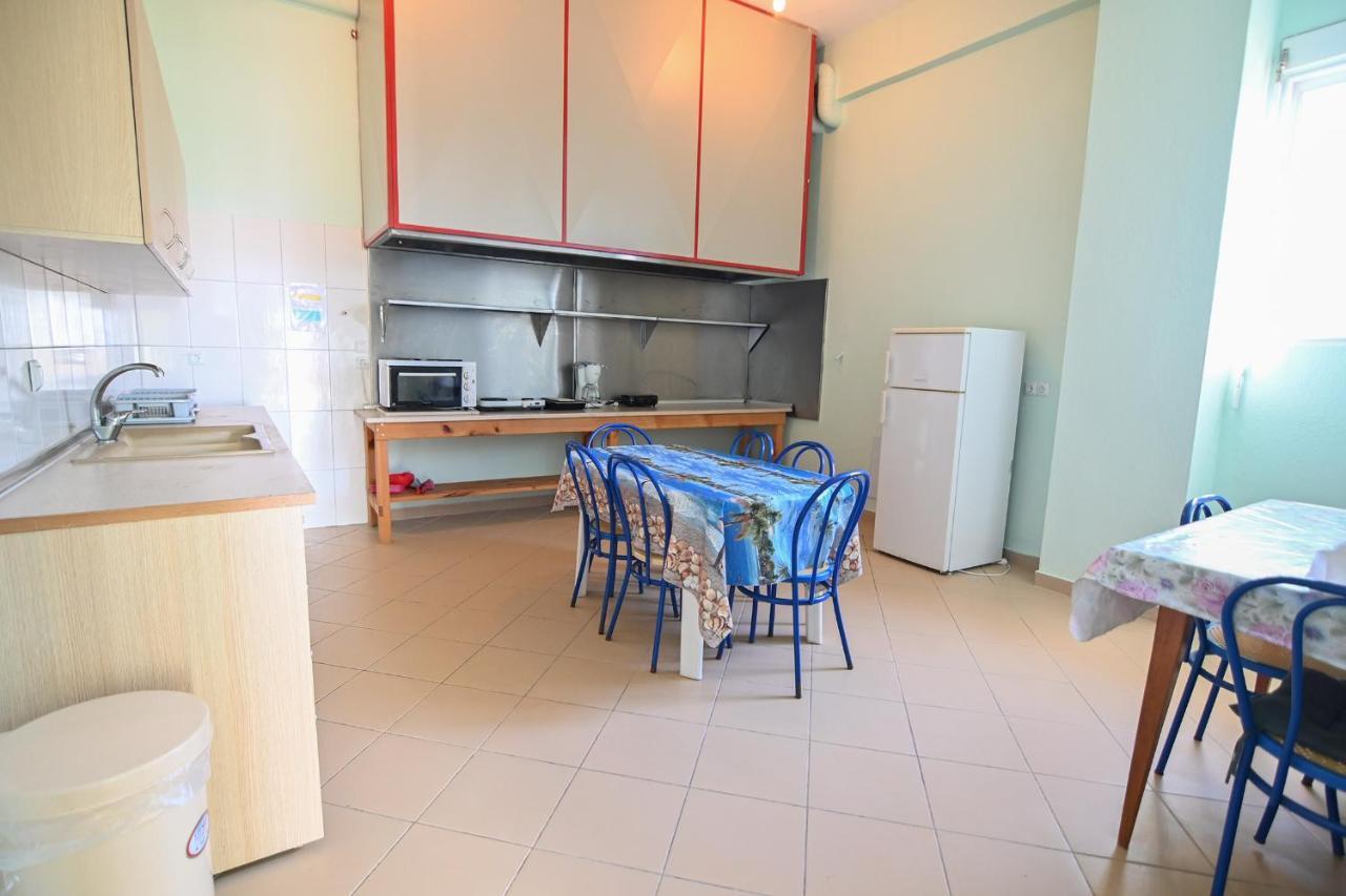 Greece Asprovalta Rooms Accomodation Apartment Hotel Petalo Exterior foto