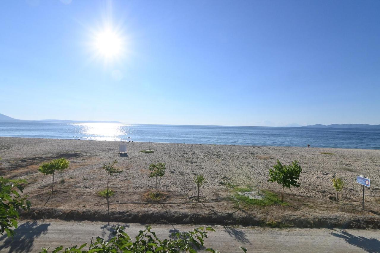 Greece Asprovalta Rooms Accomodation Apartment Hotel Petalo Exterior foto