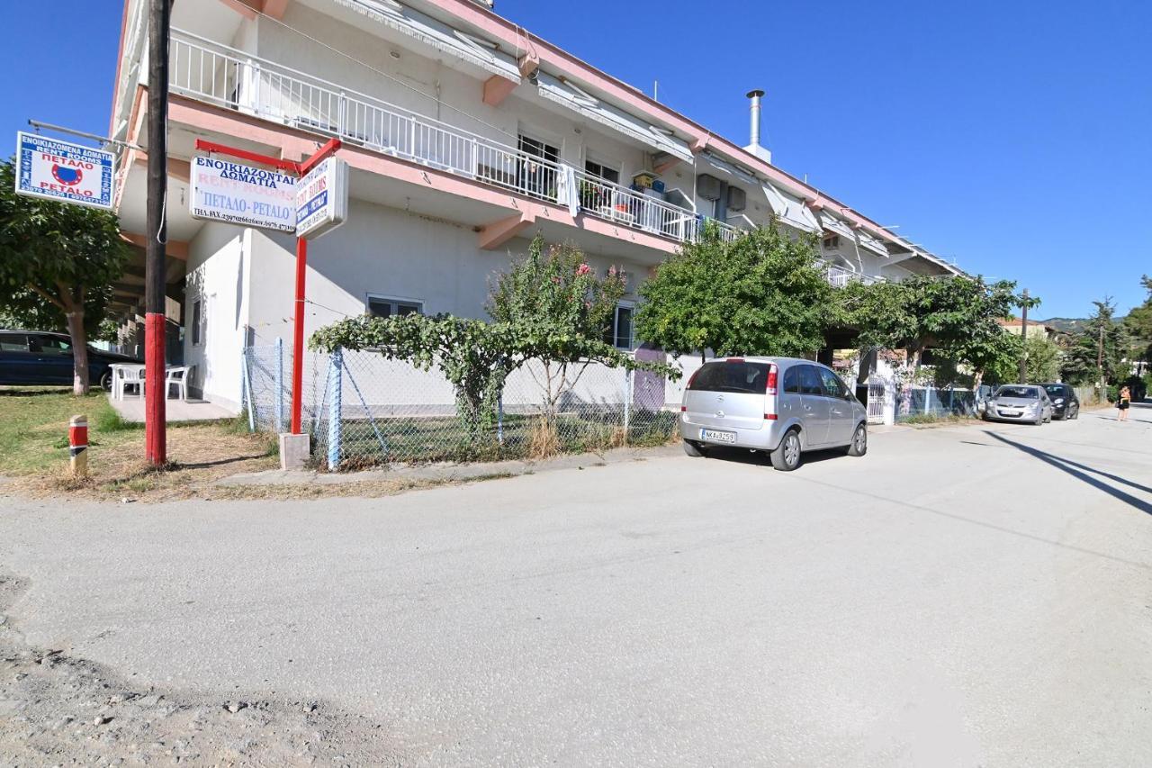 Greece Asprovalta Rooms Accomodation Apartment Hotel Petalo Exterior foto