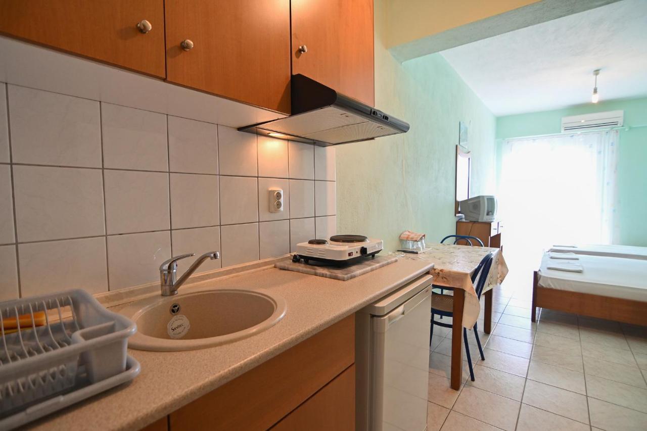 Greece Asprovalta Rooms Accomodation Apartment Hotel Petalo Exterior foto